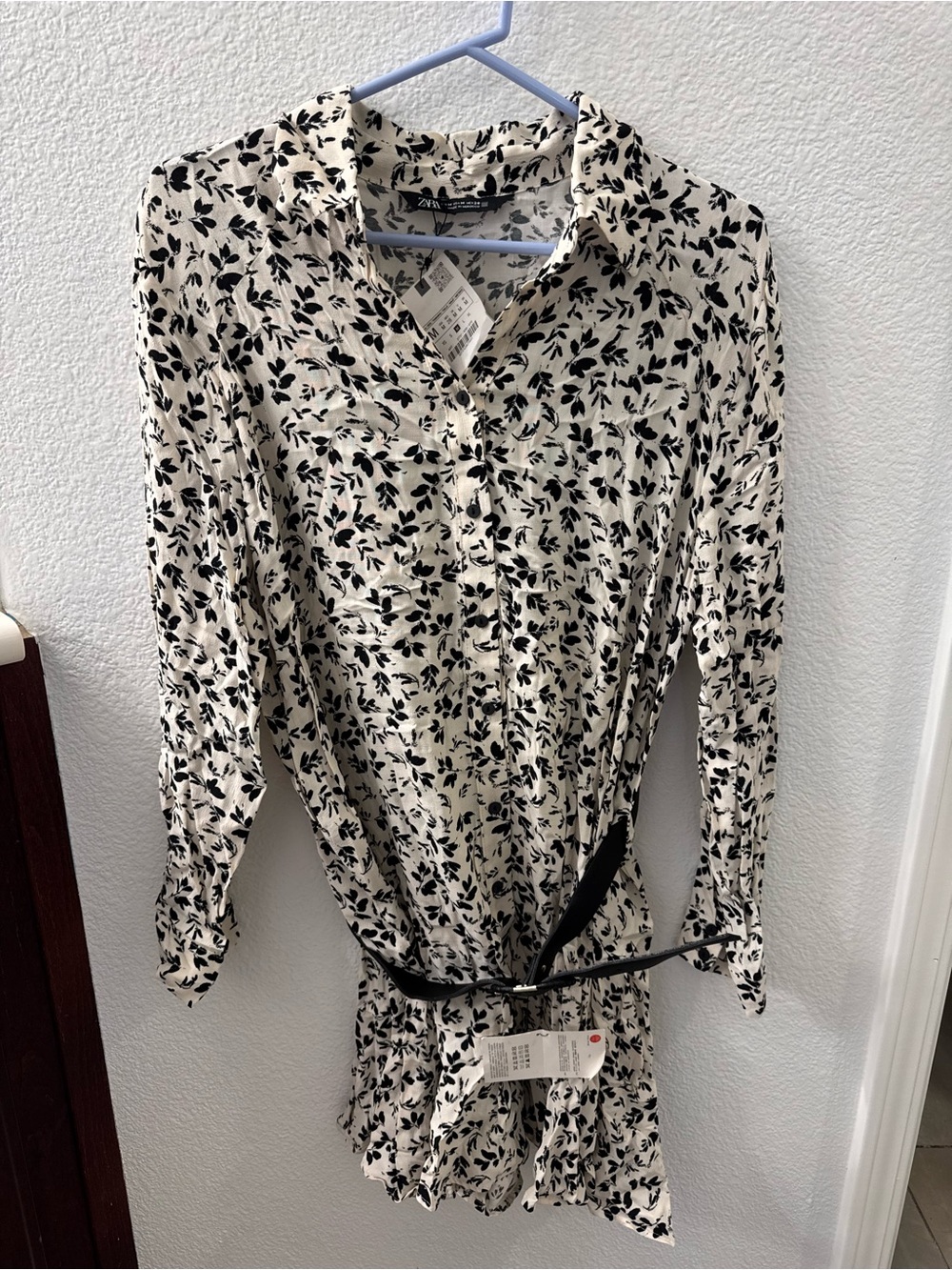 NWT - ZARA Cream and Black Leaf-Print Button Shirt Dress